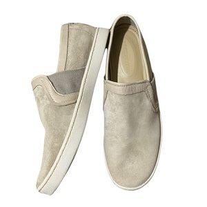 Hush Puppies Woman’s Tan Suede CHERISH GWEN SNEAKER Size 9